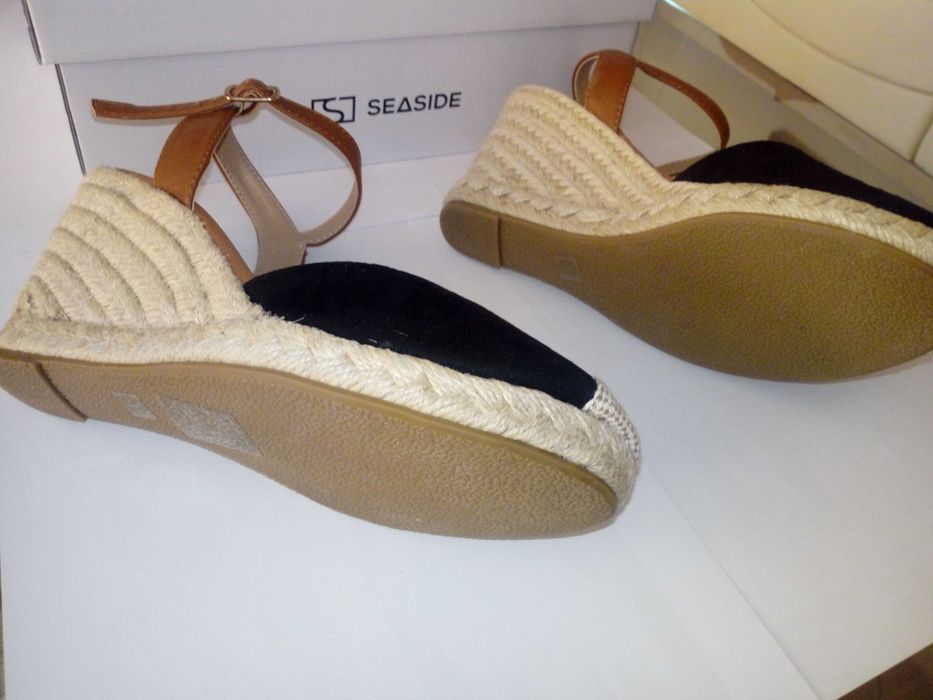 Sandálias Novas Seaside Nº37