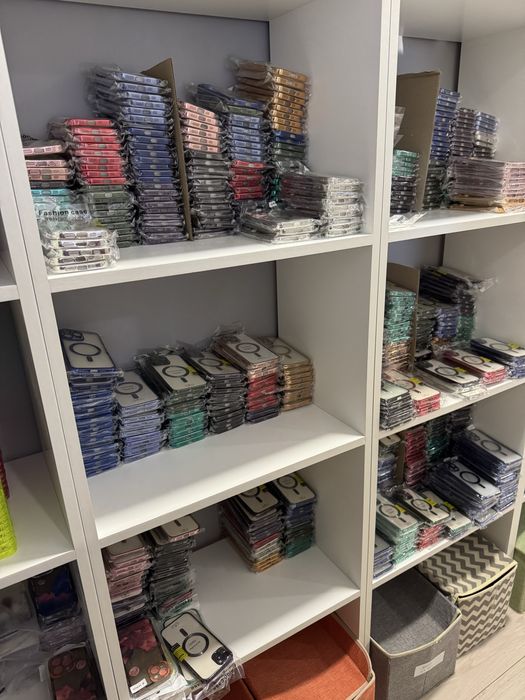 Лот чохлів для iPhone 1001 штук