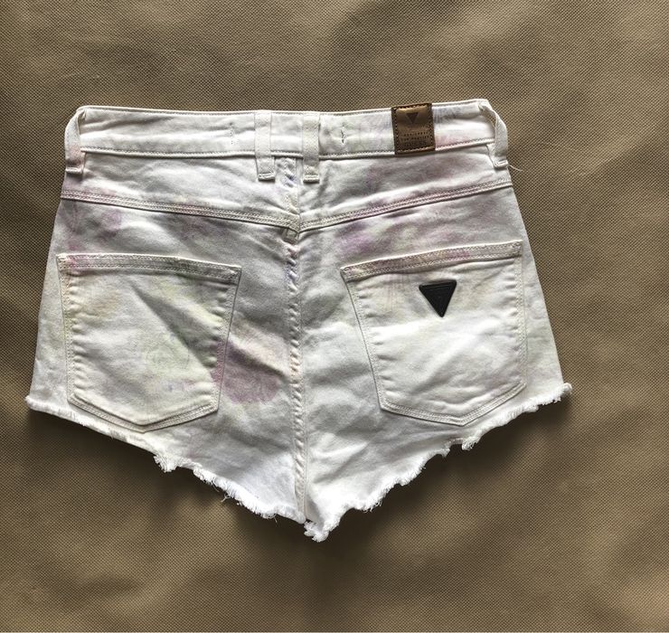 Guess Los Angeles roz. 24 damskie szorty dżinsowe