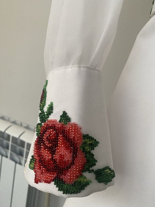 Плаття вишиванка з бісеру