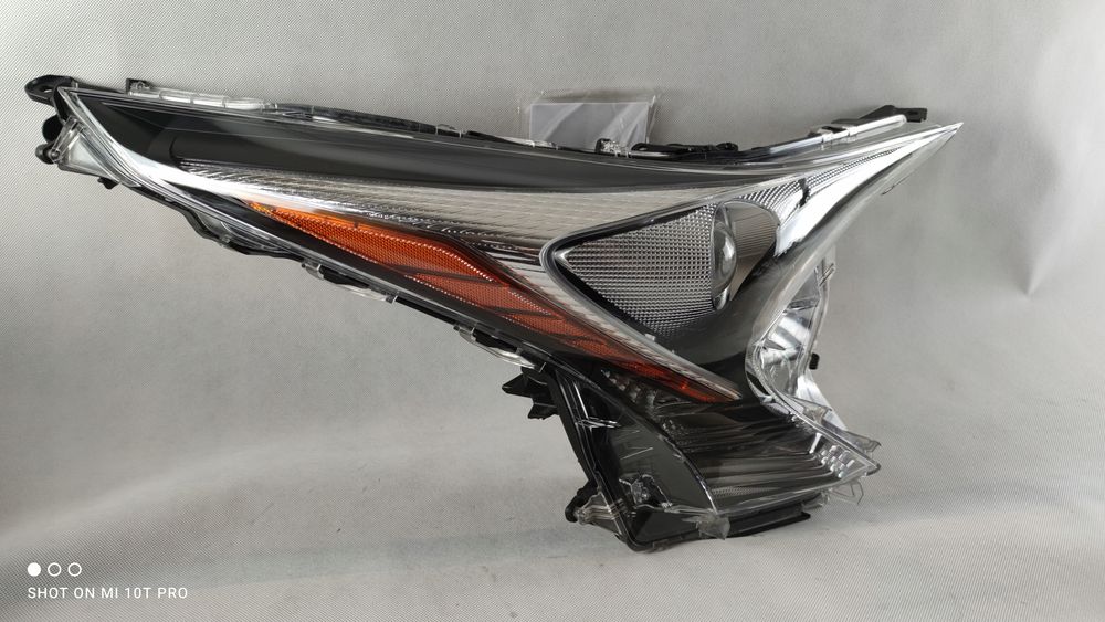 toyota prius iv full led prawy reflektor lampa prawa