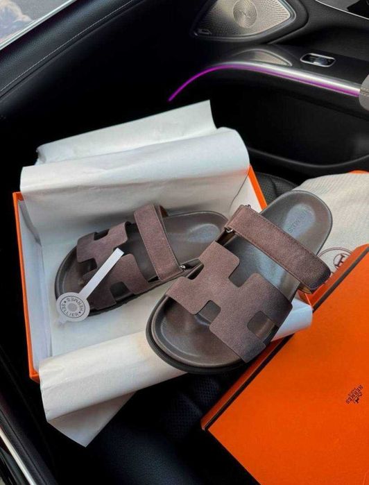 шльопанці hermes