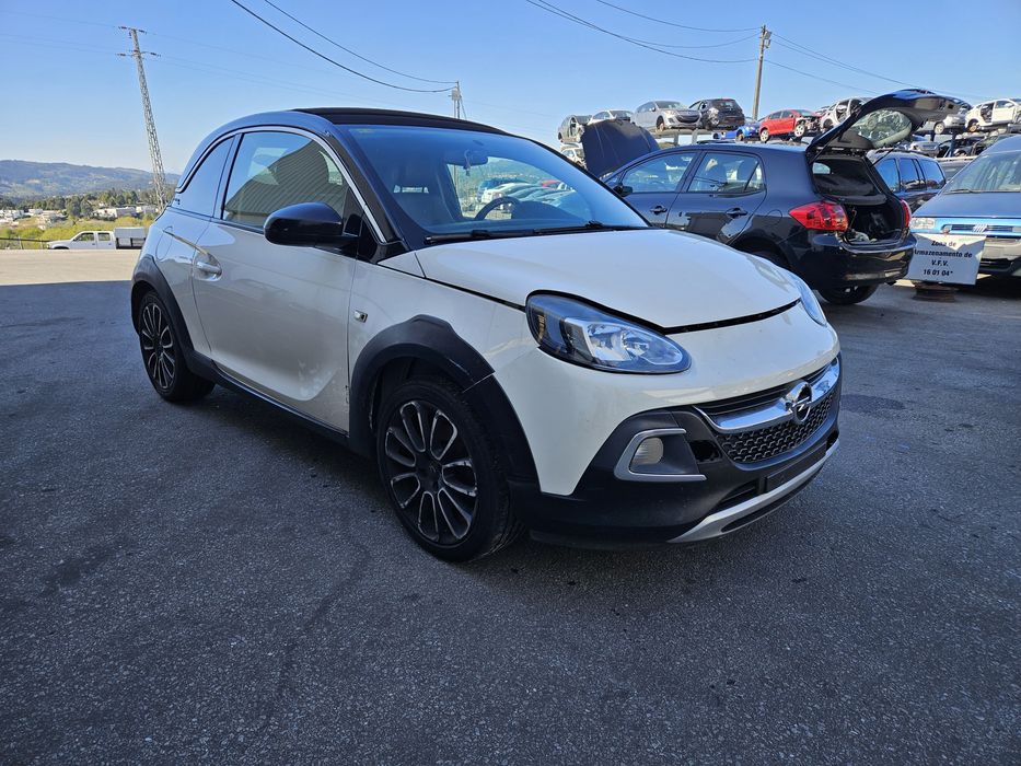 Opel Adam 1.0 Turbo de 2014 para peças