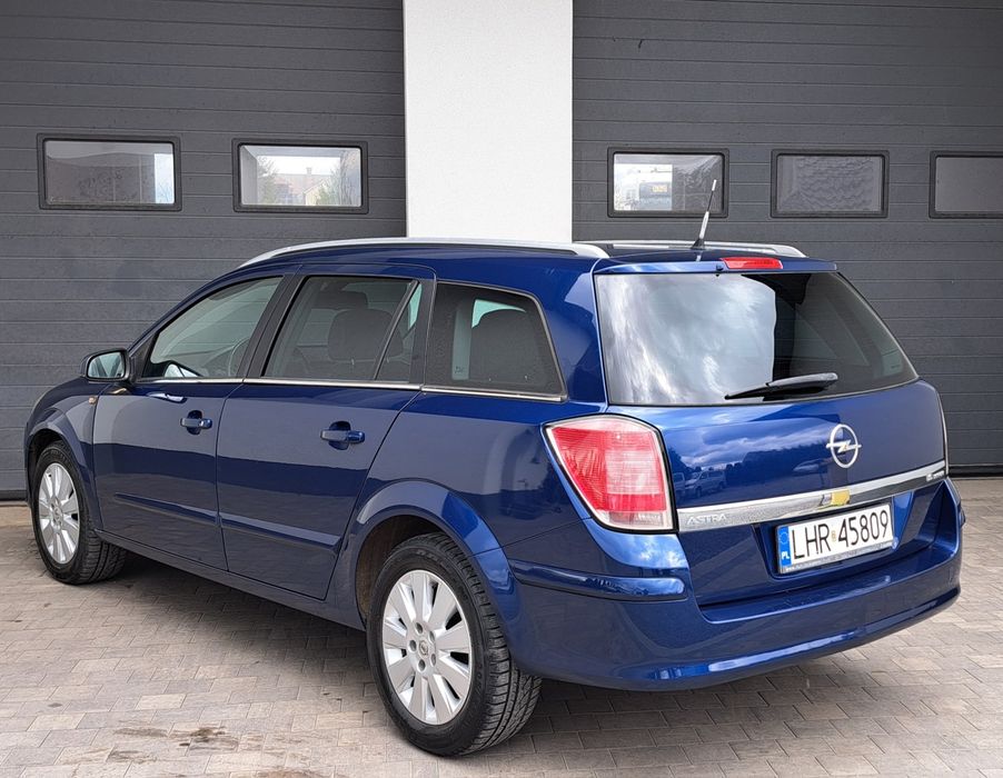 Opel Astra H 1.6 benzyna 2005r zamiana