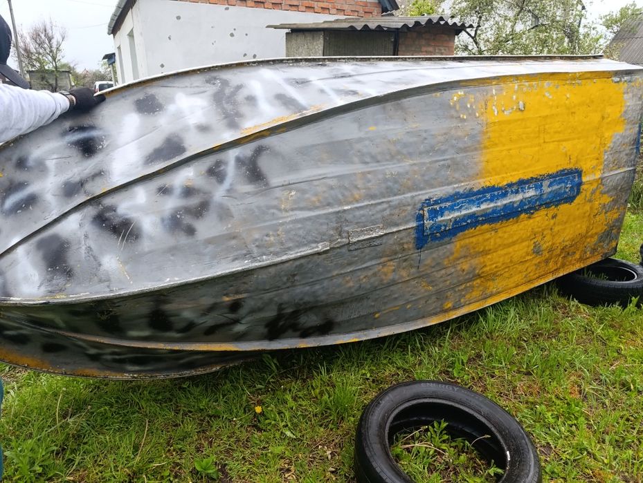 Човен Крим, під ремонт відновлення