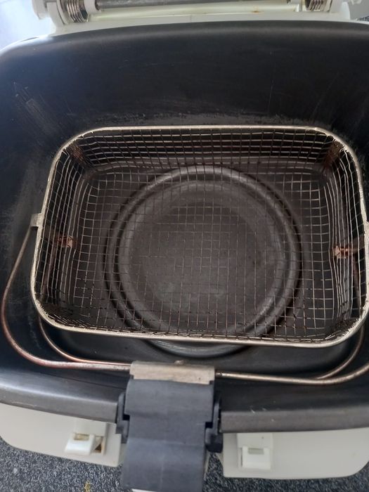 Fritadeira em bom estado