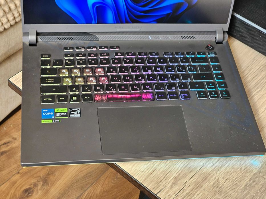 Asus ROG Strix G16 RTX 4060 Core i5-13450H свежий игровой ноутбук
