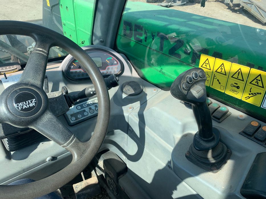 Ładowarka teleskopowa Deutz-fahr agrovector 35.7