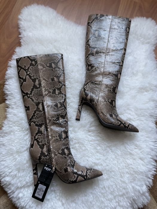 Чобітки дуже стильні та гарні