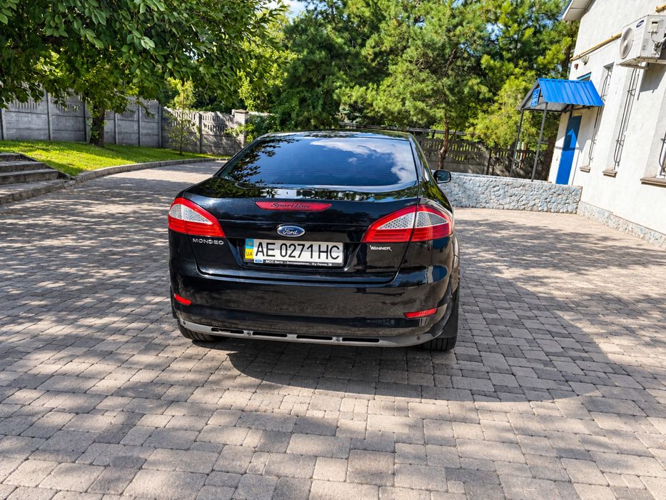 Ford Mondeo 2008 на автоматі у максимальній комплектації