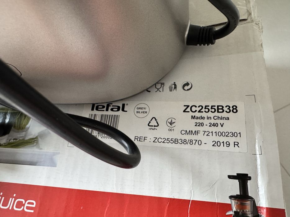 Wyciskarka wolnoobrotowa Tefal Infiny juice zc255b38