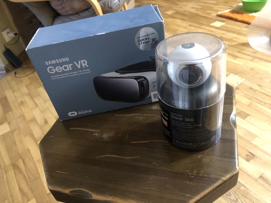 Камера 360 Samsung Gear 360 с очками Samsung Gear VR