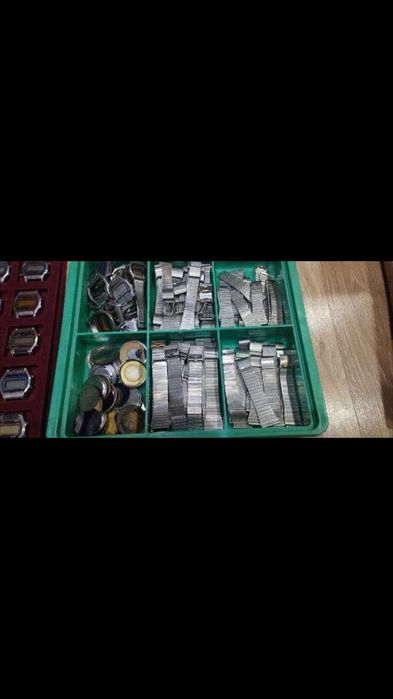 Zegarek Montana nie Casio z bransoletą