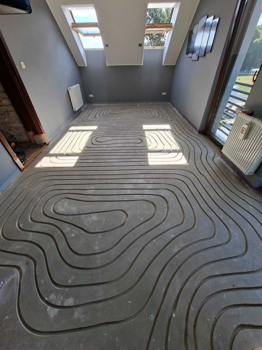 Frezowanie pod ogrzewanie podłogowe.