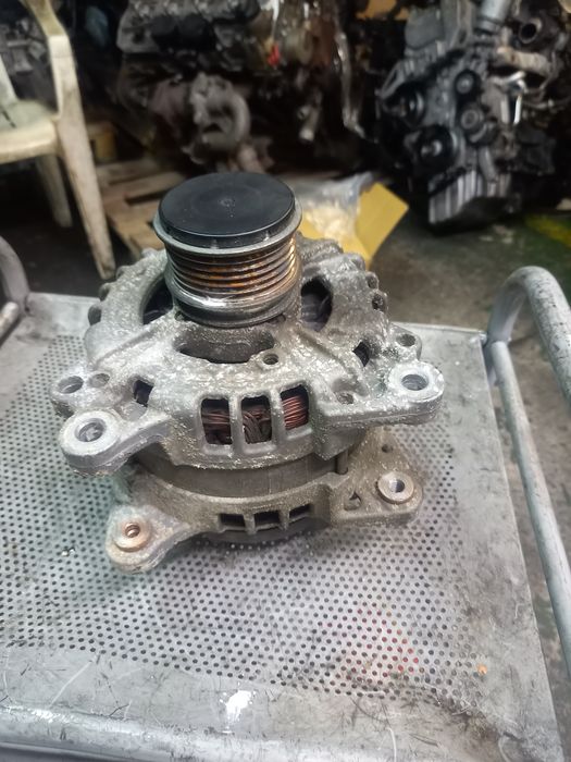 Alternator VW Golf audi skoda 1.4 tdi