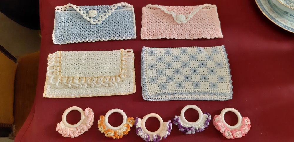 Cutlery and napkin holder bags, lace crochet napkins