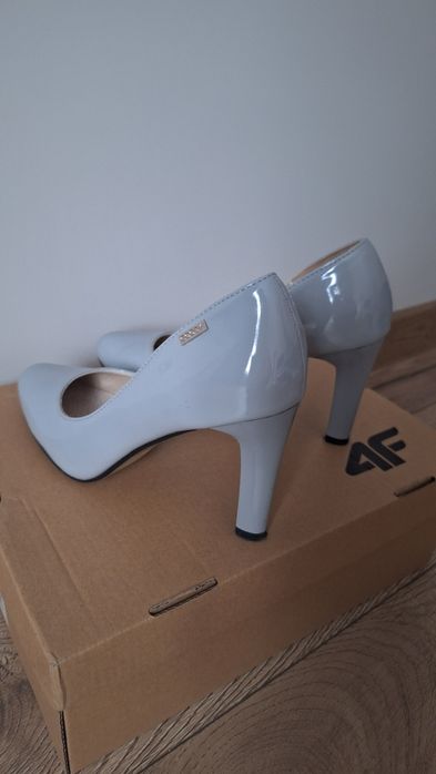 Szpilki szaro-błękite rozmiar 38