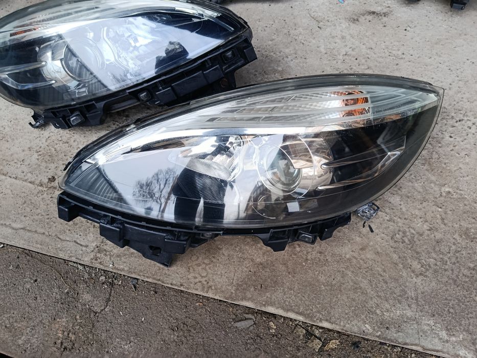 Фари на Renault Scenic 3 рестайл 2013-2016р