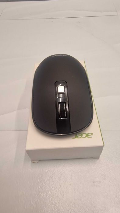 Bezprzewodowa mysz Acer USB, slim, czarna