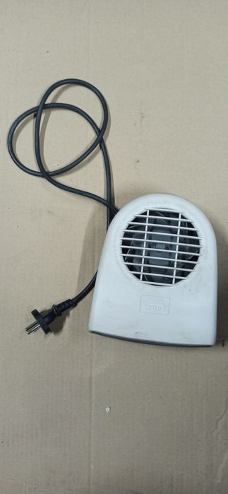 Обігрівач салону Calix