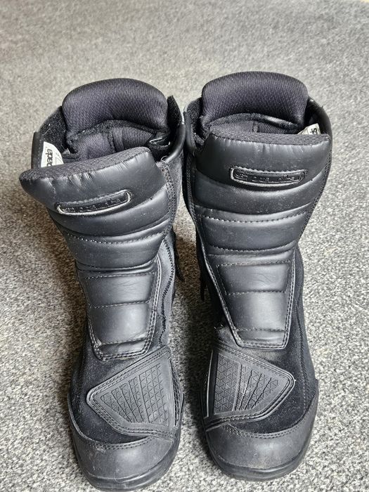Buty  motocykl owe rozmiar 36