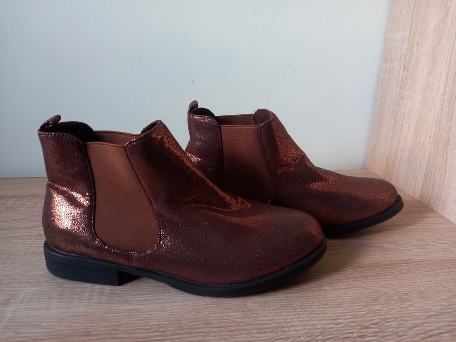 Sztyblety buty  brokatowe r 40