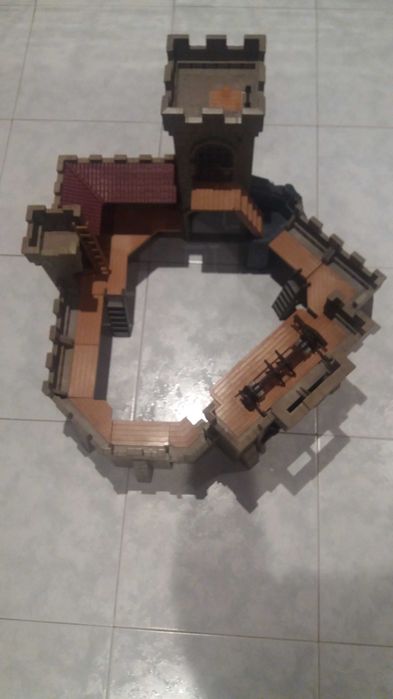 Playmobil 4866 – Castelo dos Cavaleiros Falcão
