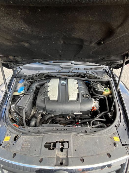 Продам Volkswagen Touareg 3.0 TDI!!!