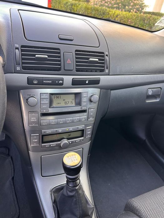 Toyota Avensis 2007 sedan 2.0 D4-D