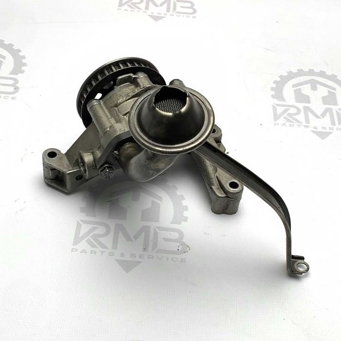 03L115105B Масляний насос двигуна на Фольксваген Крафтер 2.0 TDI