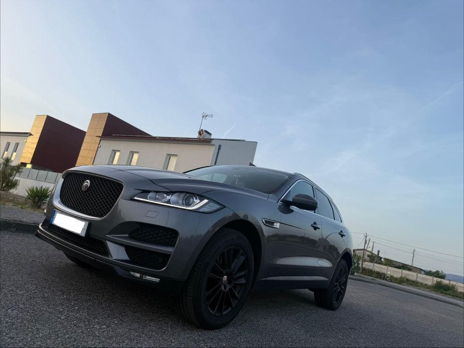 Jaguar F-Pace AWD - 110,000 km - With WARRANTY