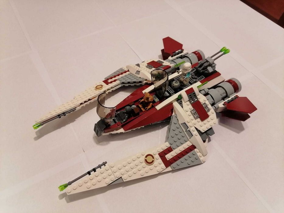 LEGO 75051 Star Wars  Myśliwiec Jedi Scout