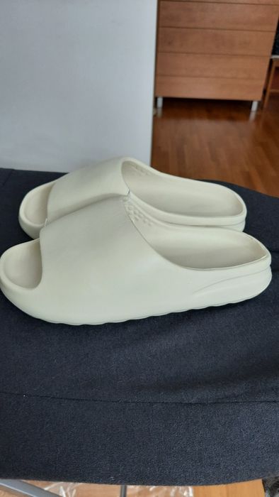 Klapki r.39-40 nowe
