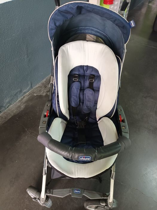 Carrinho de bebé Chicco azul/branco