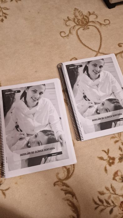 Livro curso "Assistente Dentaria - Master D"