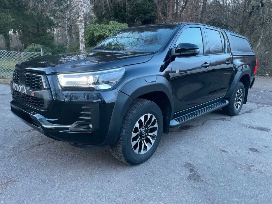 Toyota Hilux      2023