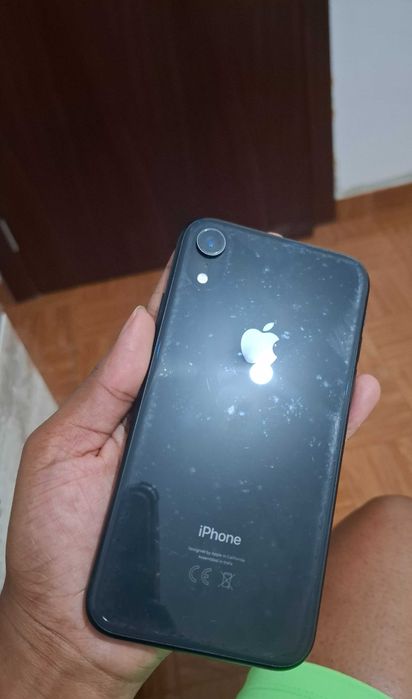 Iphone xr preto