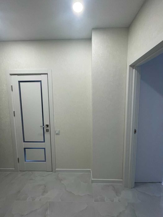 1-но кімнатна квартира з виглялом на річку. Під е-оселю можна!