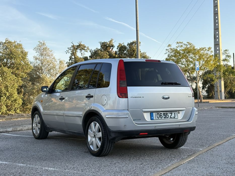 Ford Fusion Plus 1.4Tdci foto 5