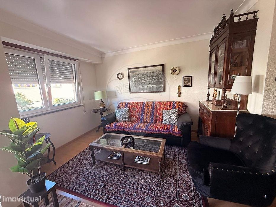 Apartamento T2 para arrendamento