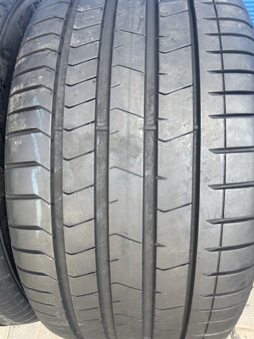 275/35 -255/35 R21 Pirelli P-Zero PZ-4