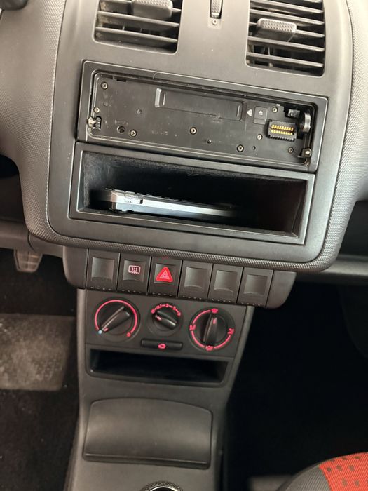 VW Lupo 1.0 com 82.000km