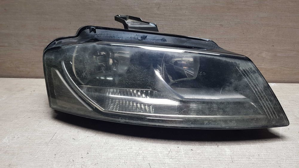 Фара права Audi a3 8p Sportback 2008-2012p. HELLA Європа оригінал