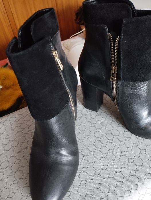 Botas/ botins pele 37