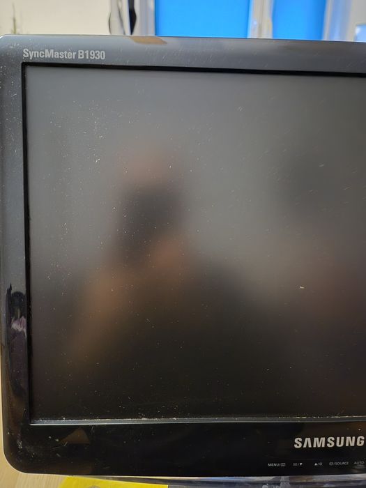 Monitor Samsung B1930N