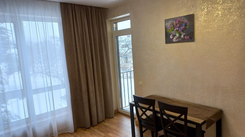 1-кімнатна квартира подобово біля ЖД вокзалу Світло 24/7 (новобудова)