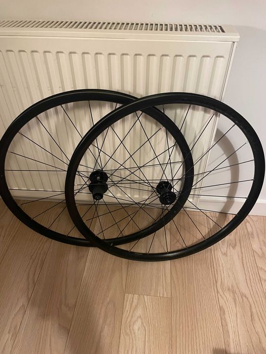Koła szosowe Bontrager Affinity TLR Disc komplet Gliwice
