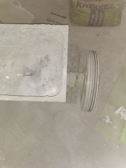 Mieszałka do posadzek wylewek