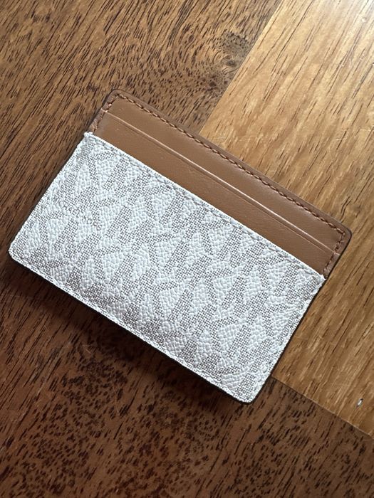 Case na karty Michael KORS, Vanilla