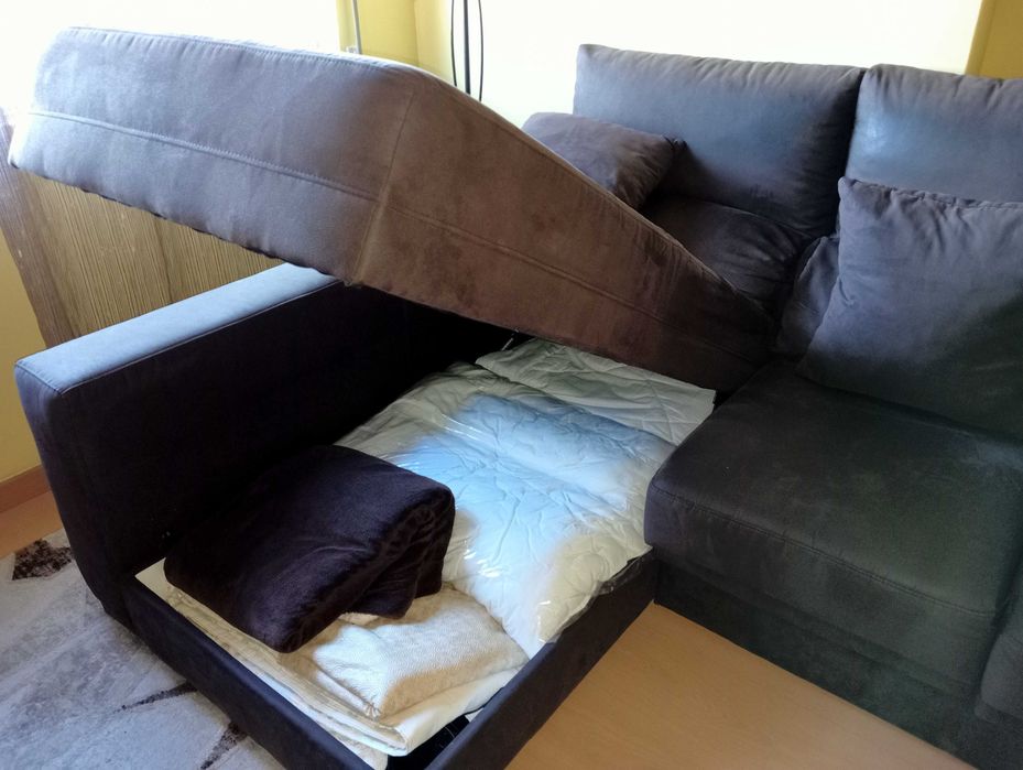 Sofá 4 lugares com chaise longue usado